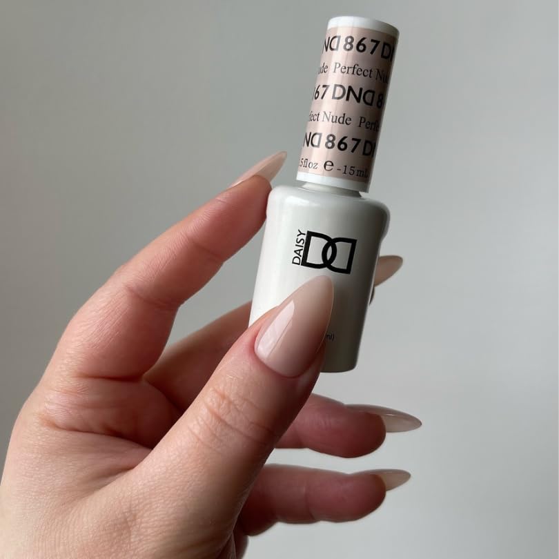 DAISY DND duo in a travel beauty bag for convenient on-the-go touch-ups