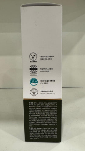 d'alba Piedmont certification badges including vegan and dermatest approval for trust