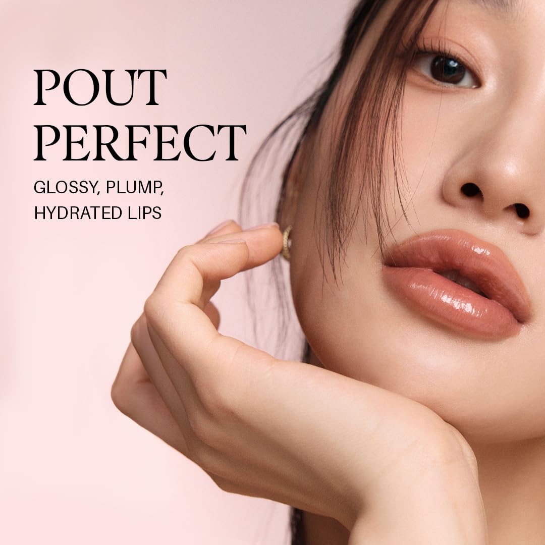 d'alba Piedmont gloss texture swipe showing hydrating, non-sticky finish