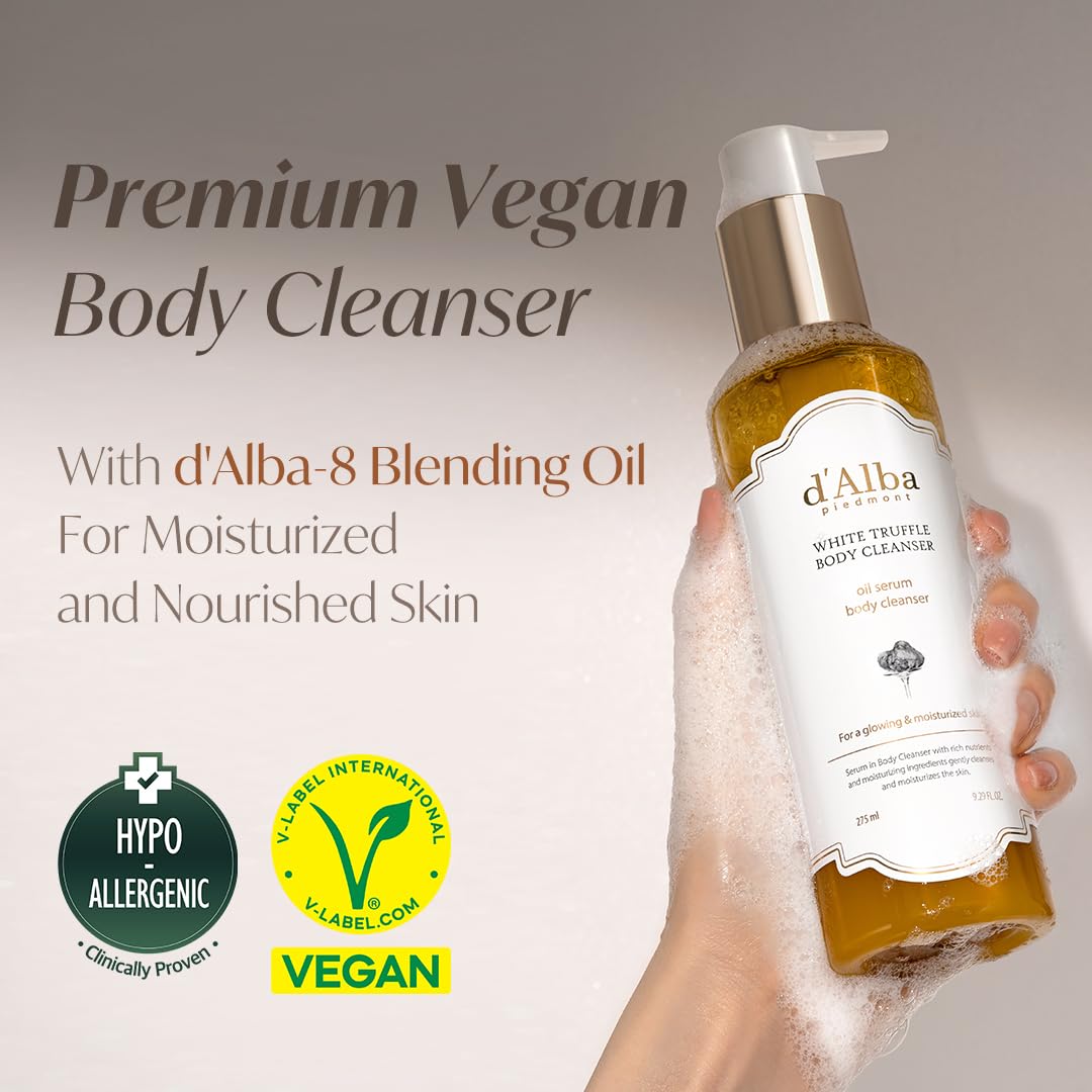 d'alba Piedmont creamy lather close-up demonstrating rich gentle foam for soft skin