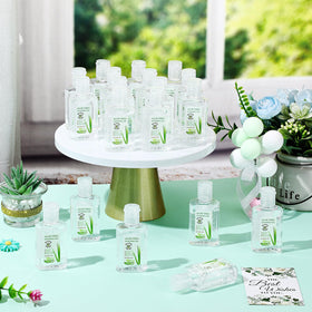 Dansib close-up of clear aloe gel texture highlighting moisturizing feel
