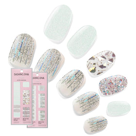 Dashing Diva front packaging showing both Glam Collection sets for quick salon results