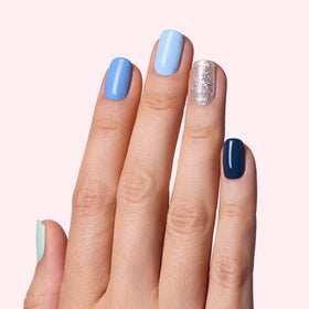 Dashing Diva close-up of gloss strip texture highlighting smooth shine