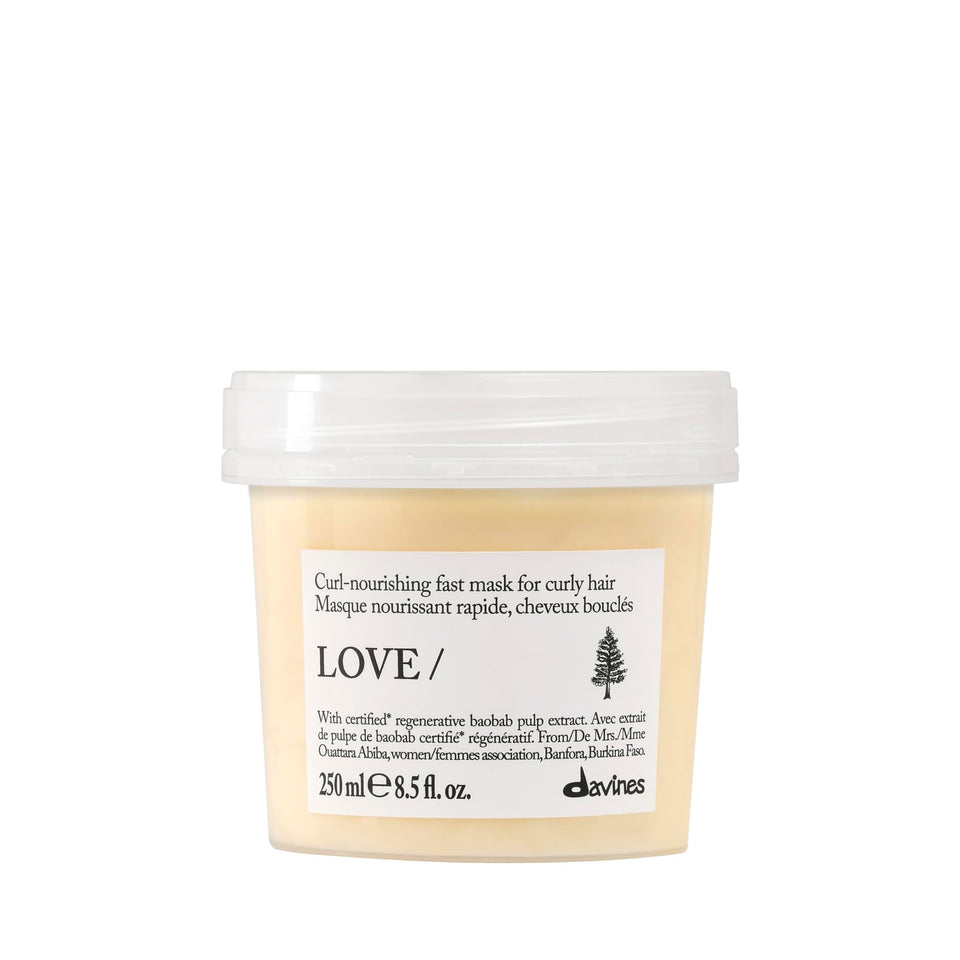Davines LOVE CURL front packaging showing product and benefit of hydration