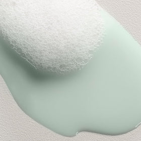 Davines MELU lentil seed extract close-up highlighting natural strengthening ingredient