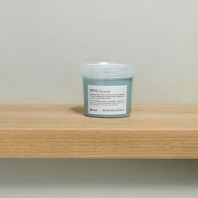 Davines MINU creamy texture closeup highlighting rich, spreadable formula