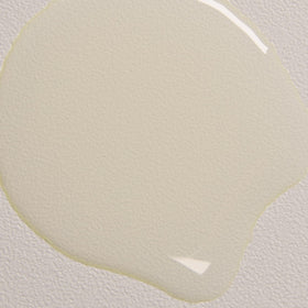 Davines NOUNOU used during styling with flat iron showing heat protection benefit