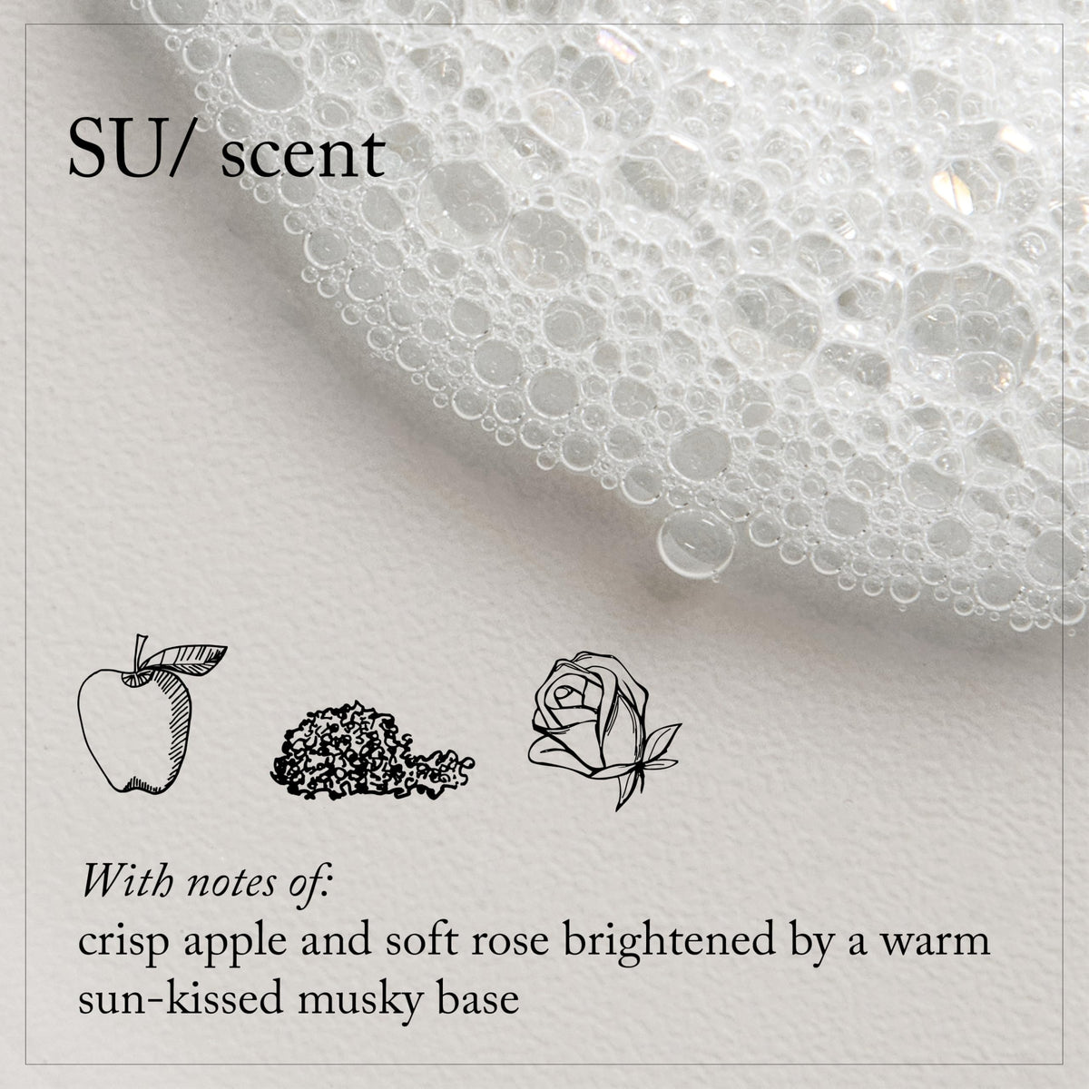Davines SU/ Leave-In Hair Milk spray action demonstrating even mist and quick coverage