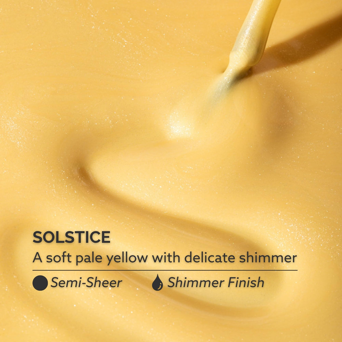 Dazzle Dry hand swatch of Solstice that brightens nail appearance