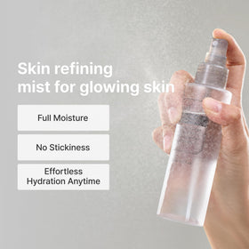 DearKlairs fine-mist nozzle close-up demonstrating even spray distribution for full-face coverage