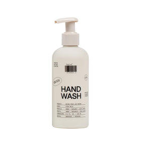 DedCool bottle front packaging showing label and size, conveys clean presentation
