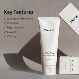De:maf jelly texture close-up highlighting hydrating rice formula