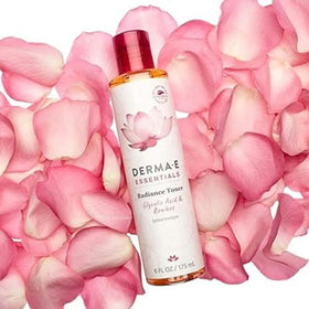 Derma-E close-up of toner liquid texture highlighting gentle exfoliation