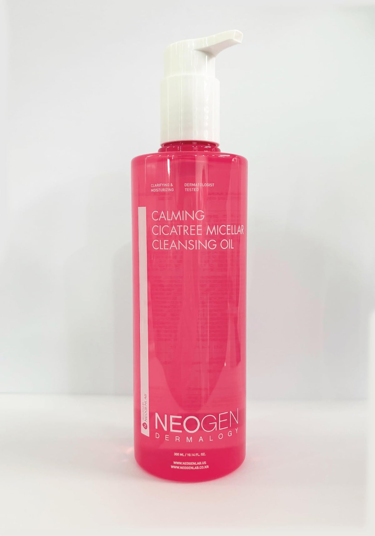 DERMALOGY by NEOGENLAB back label and directions view for ingredient transparency