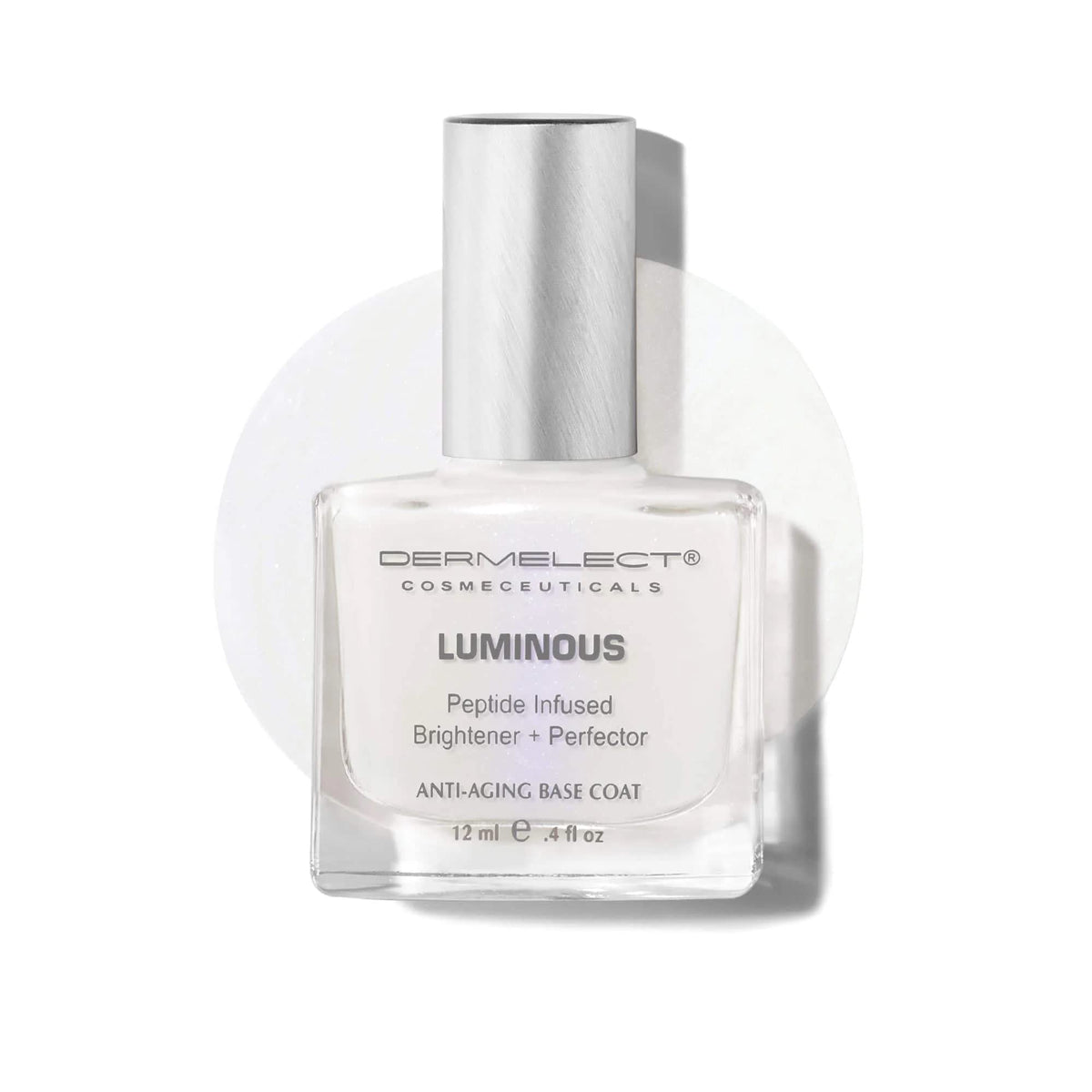 Dermelect close-up brush applicator delivering smooth, even coverage