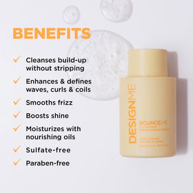 Design.Me pump dispensing shampoo foam for easy application and gentle clean