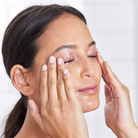 DHC removing waterproof mascara showing effective makeup dissolution