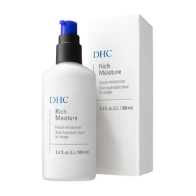 DHC Rich Moisture cream texture close-up highlighting lightweight absorption