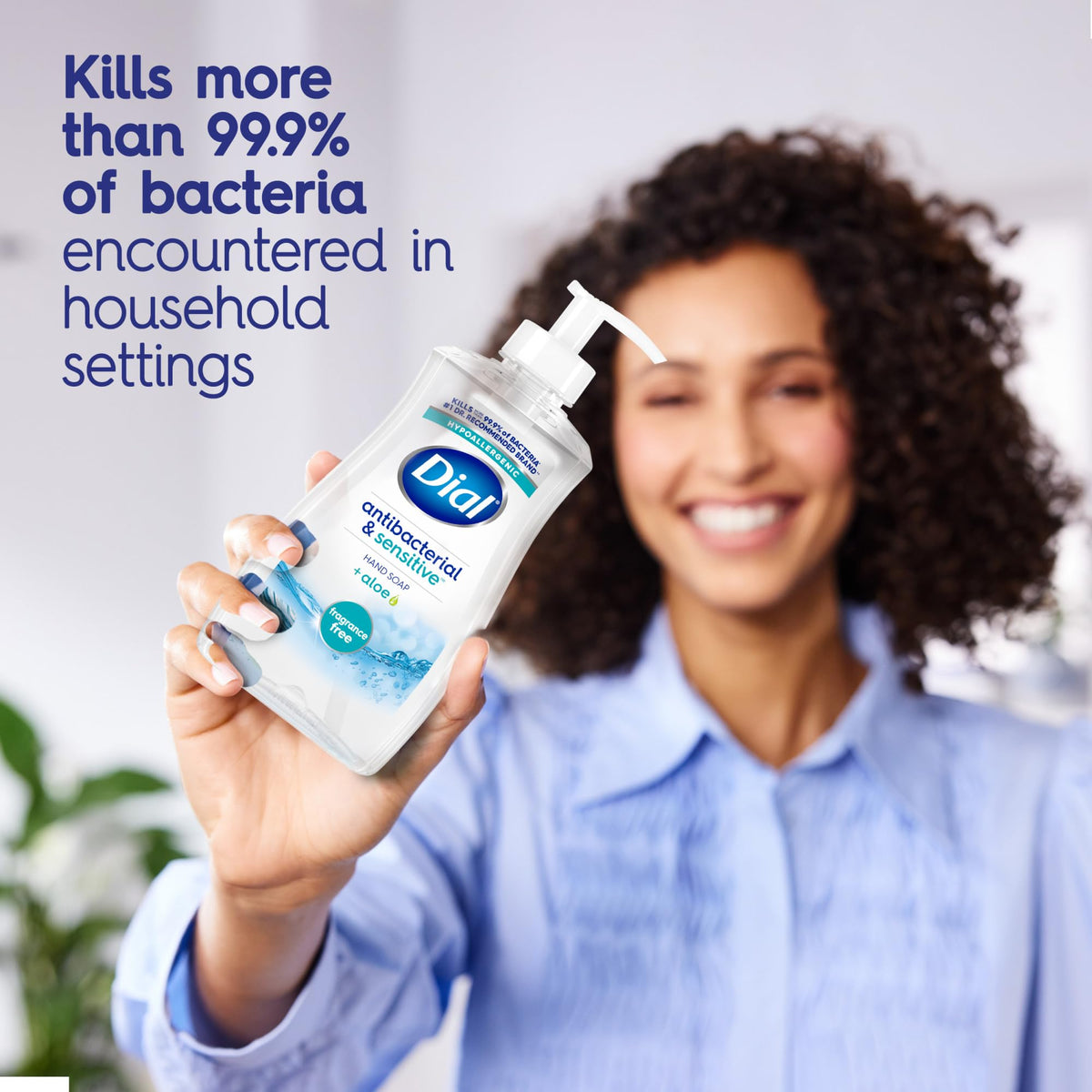 Dial close-up label ingredients displays hypoallergenic and aloe benefits