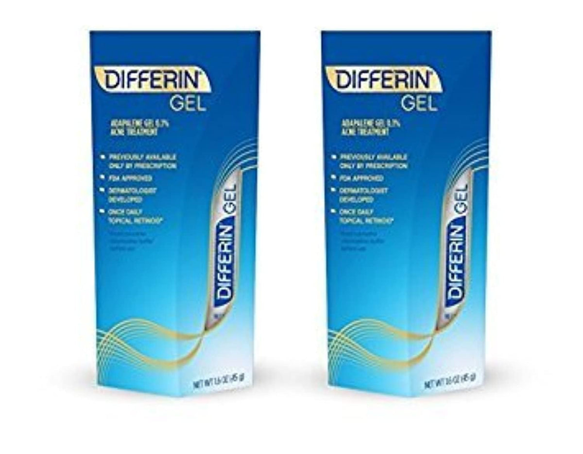 Differin tube close-up label displaying adapalene 0.1% and clarity benefits
