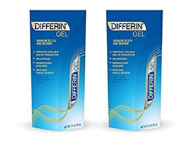 Differin tube close-up label displaying adapalene 0.1% and clarity benefits