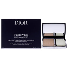 Dior compact front view showing sleek packaging and shade label, effortless elegance