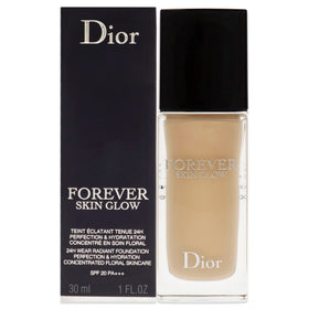 Dior bottle front view showing foundation packaging and shade label for easy identification