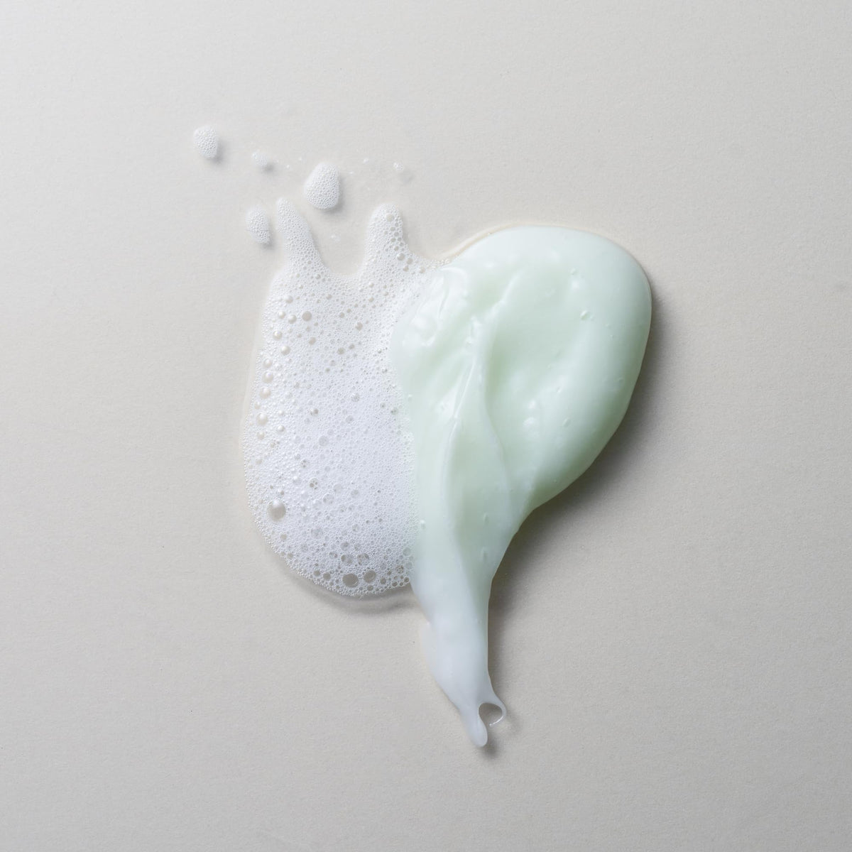 Divi product in shower setting showing real-use hydration and convenience benefit