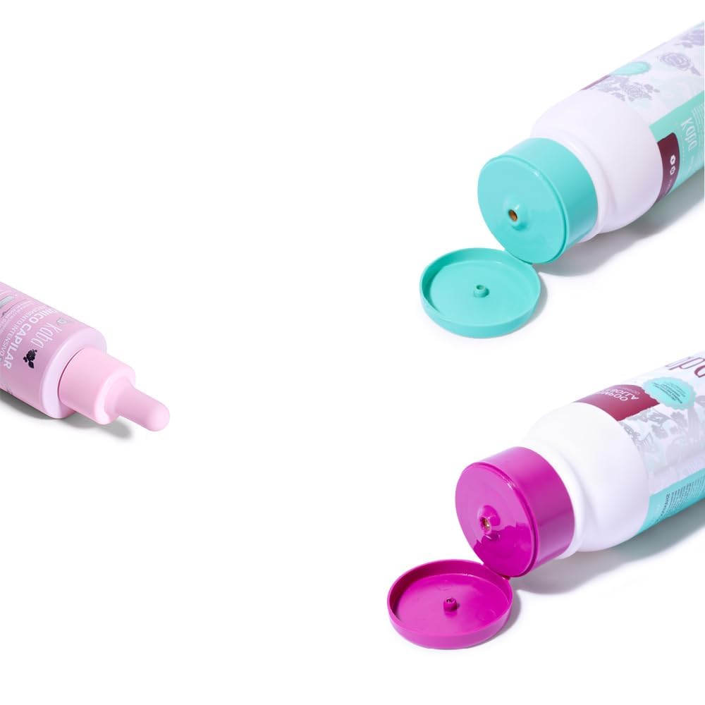D'Luchi tonic applied at night on parting to illustrate non-greasy absorption and targeted use