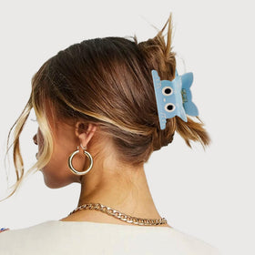 DMJHJY clip on dresser with makeup suggesting giftability and style boost