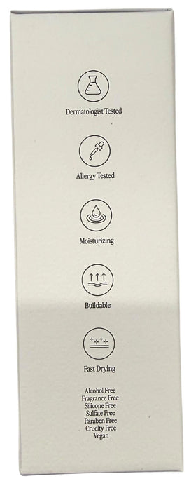 Dolce Glow clear droplet on skin highlighting hydrating texture and fast absorption benefit
