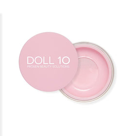 DOLL 10 front packaging showing pink powder for a blurred finish