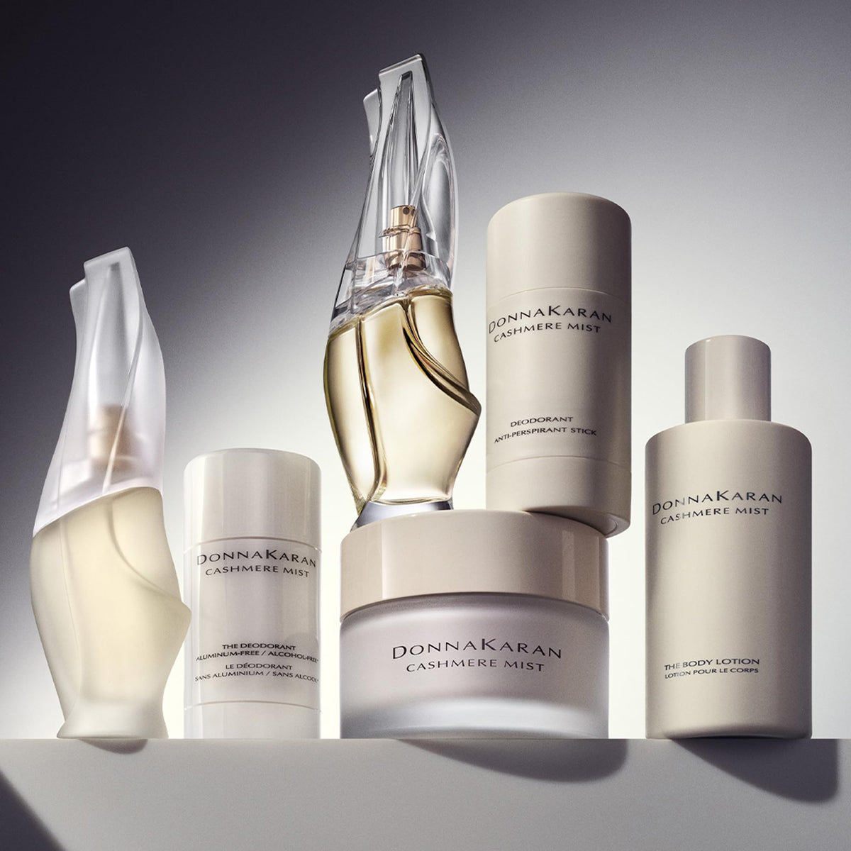 Donna Karan Cashmere Mist back label showing ingredients and usage guidance for confidence