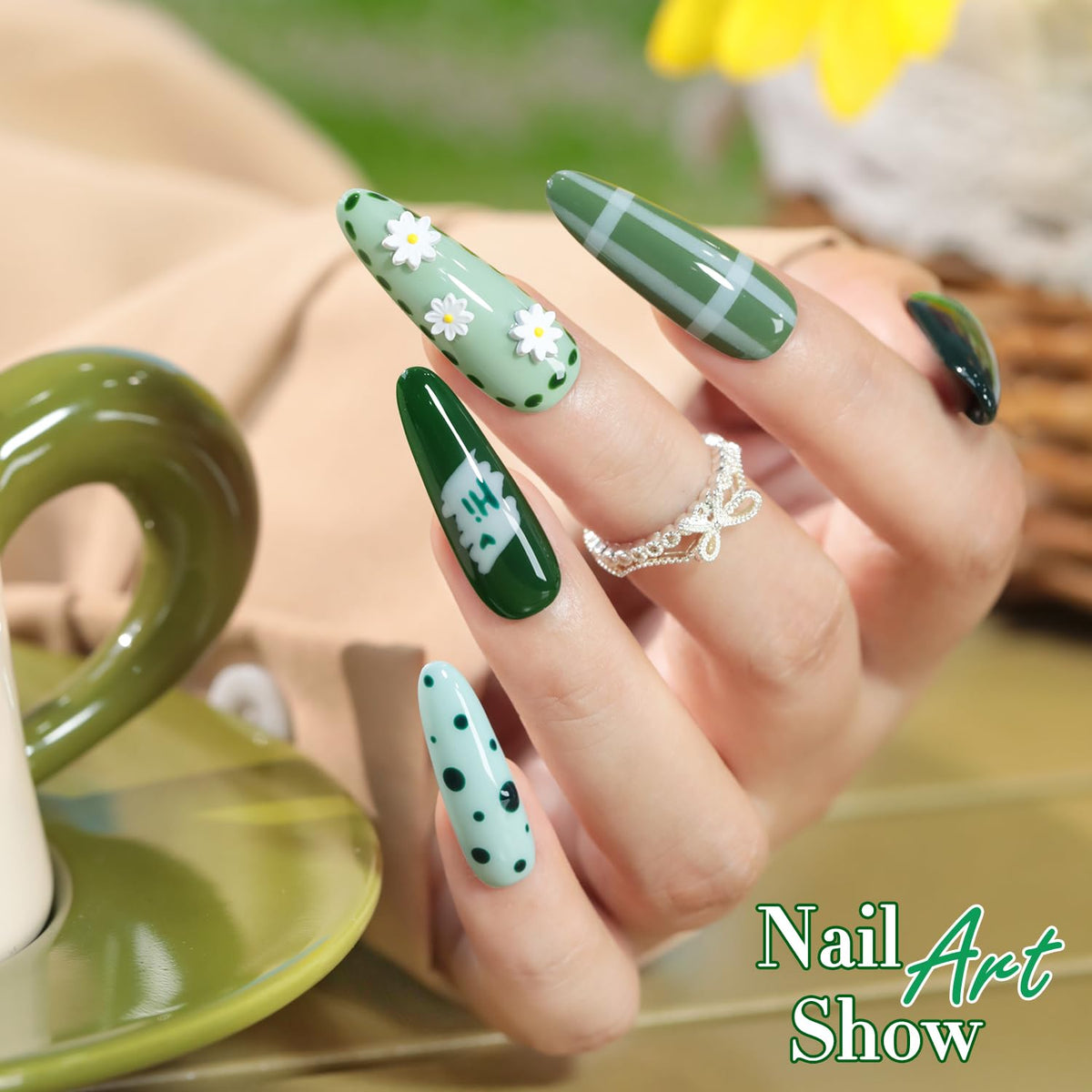 Double Rhythm soak-off removal demo showing safe removal and gentle nail care benefit