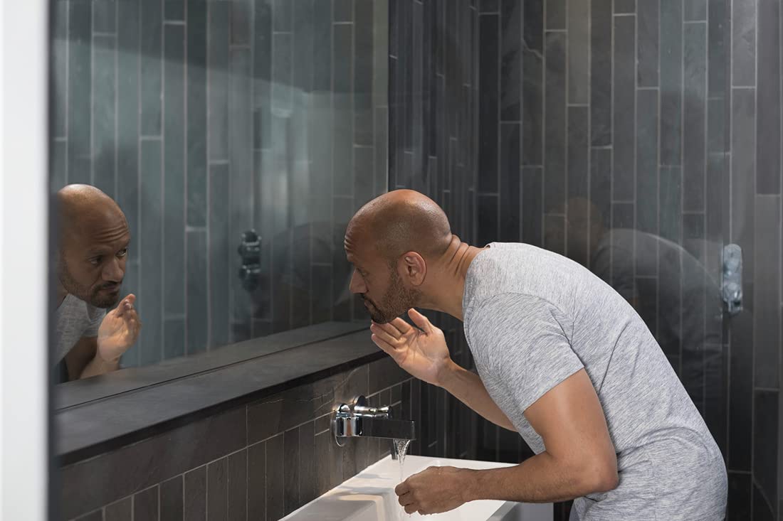 DOVE MEN + CARE skin after wash showing hydrated, refreshed look
