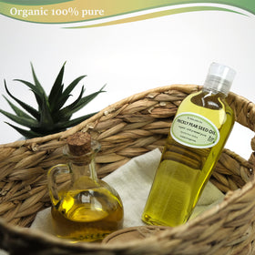 Dr Adorable oil texture closeup highlighting lightweight absorbent finish