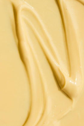 Dr. Hauschka cream applied before makeup showing smooth base benefit