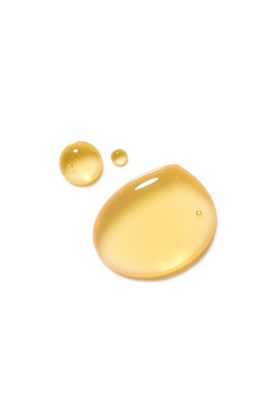 Dr. Hauschka oil texture closeup highlighting fast absorption