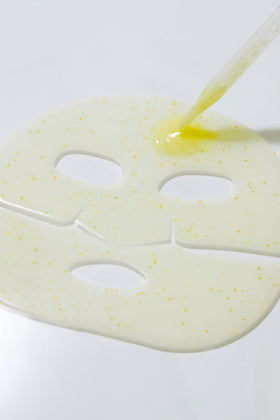 Dr.nineteen mask applied on face demonstrating even coverage and comfort