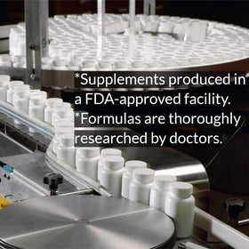 DrFormulas capsules next to water to illustrate serving routine
