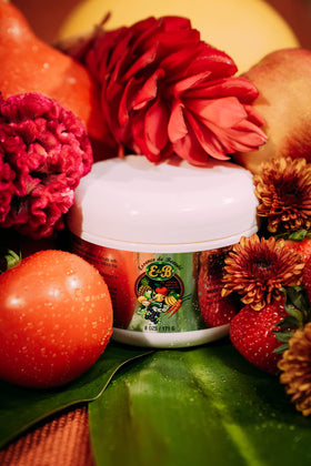 E de B cream texture close-up showing rich emollient consistency for deep hydration