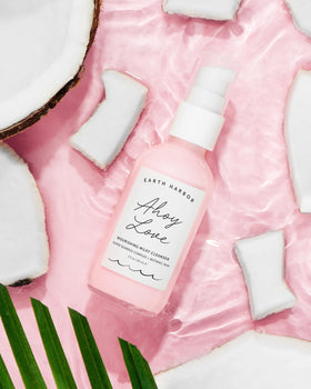 Earth Harbor key ingredients seaweed and hibiscus highlighting botanical nourishment
