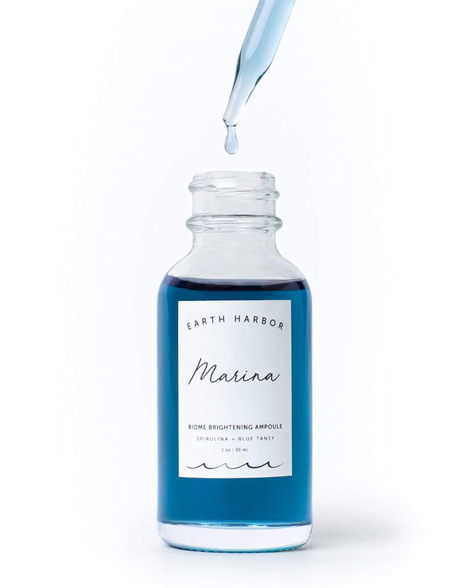 Earth Harbor ampoule bottle close-up highlighting label clarity