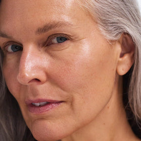 EarthsCure cream texture close-up highlighting silky hydration