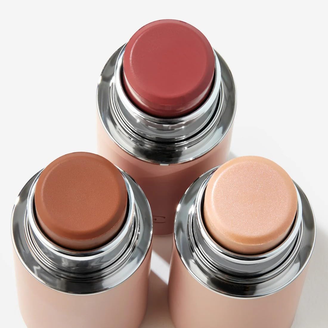 EarthsCure modeled at brunch showing quick application for polished look