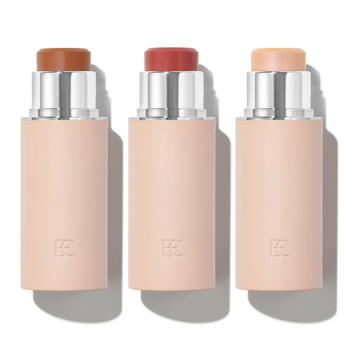 EarthsCure front packaging showing three sticks and compact design benefit