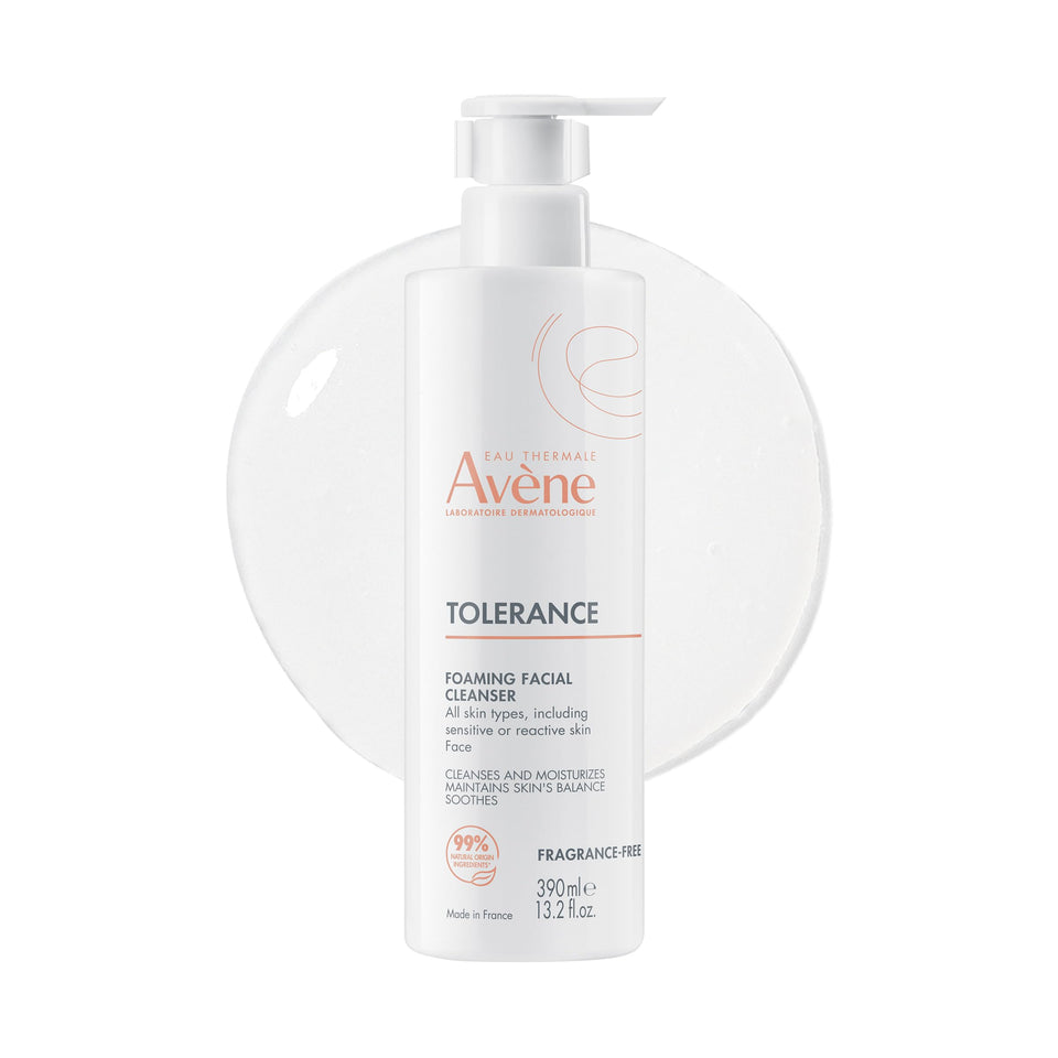 Eau Thermale Avène front packaging showing gentle cleanser and benefits