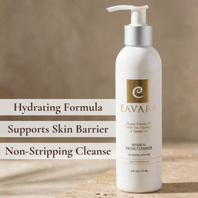 Eavara pump and label close-up highlighting organic formulation benefit