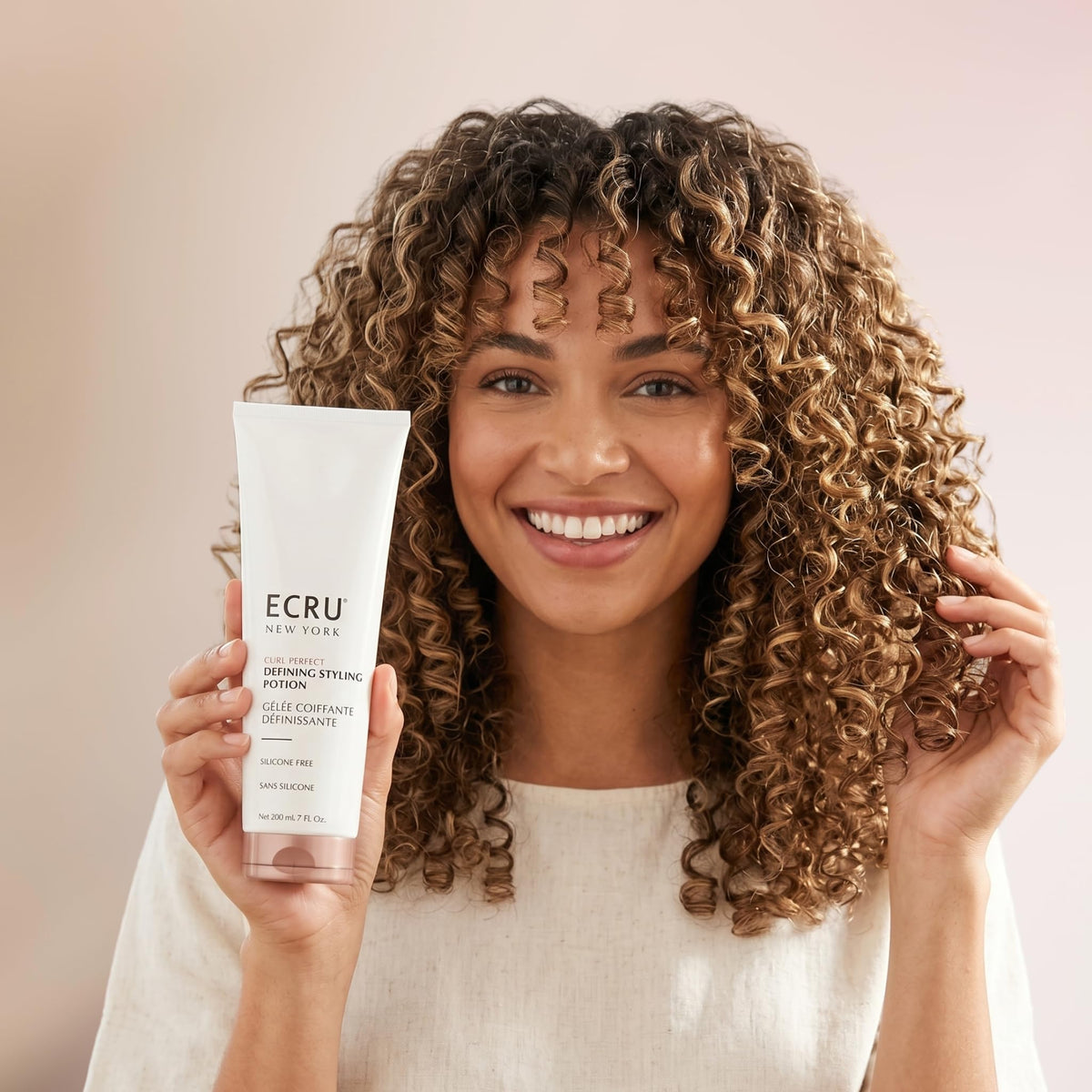 Ecru New York closeup of cream texture highlighting lightweight, non greasy feel