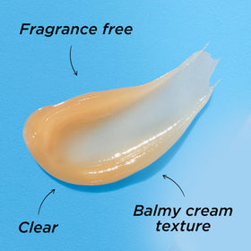 Elizabeth Arden applied outdoors demonstrating on-the-go lip protection benefit
